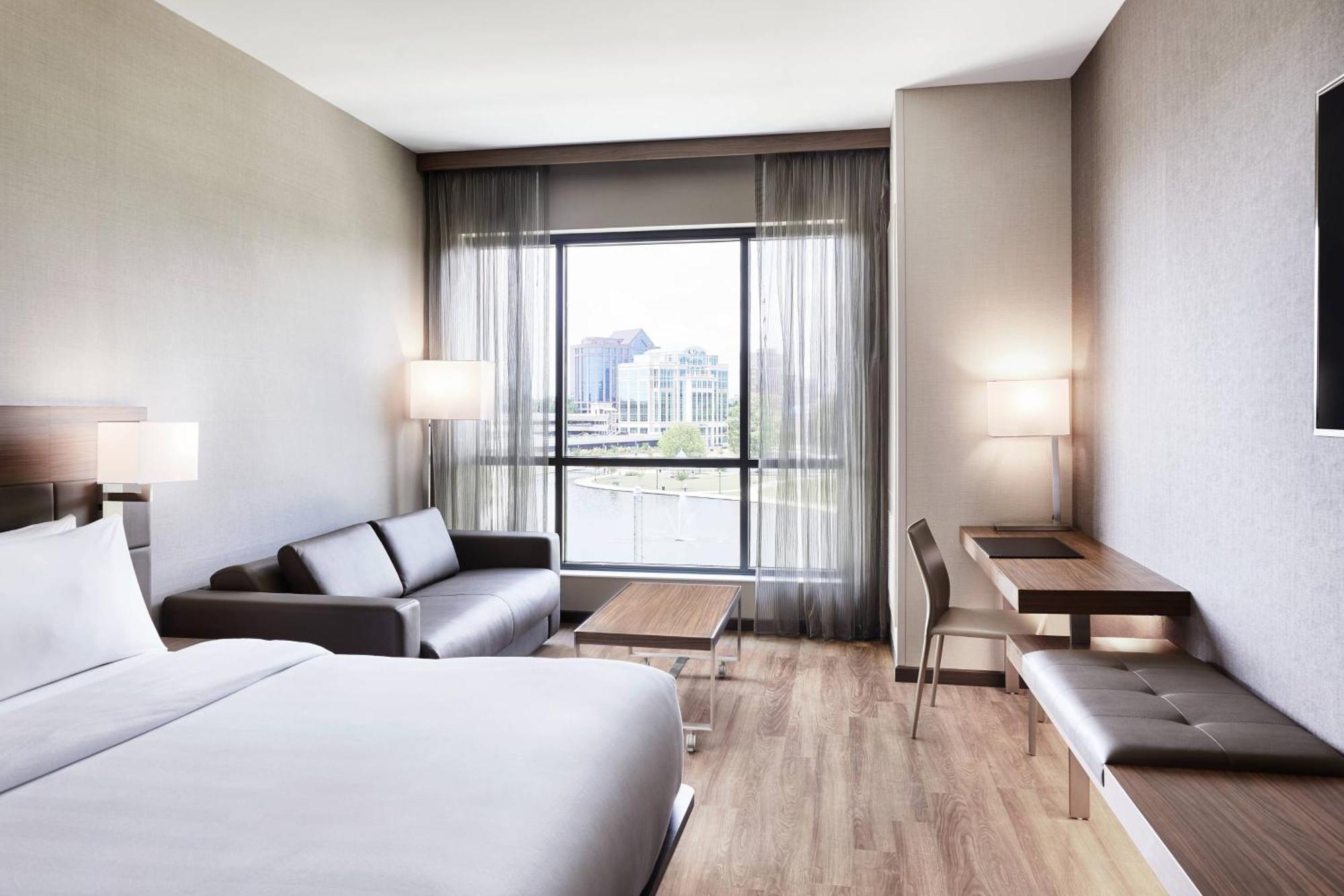 Ac By Marriott Downtown Hotel