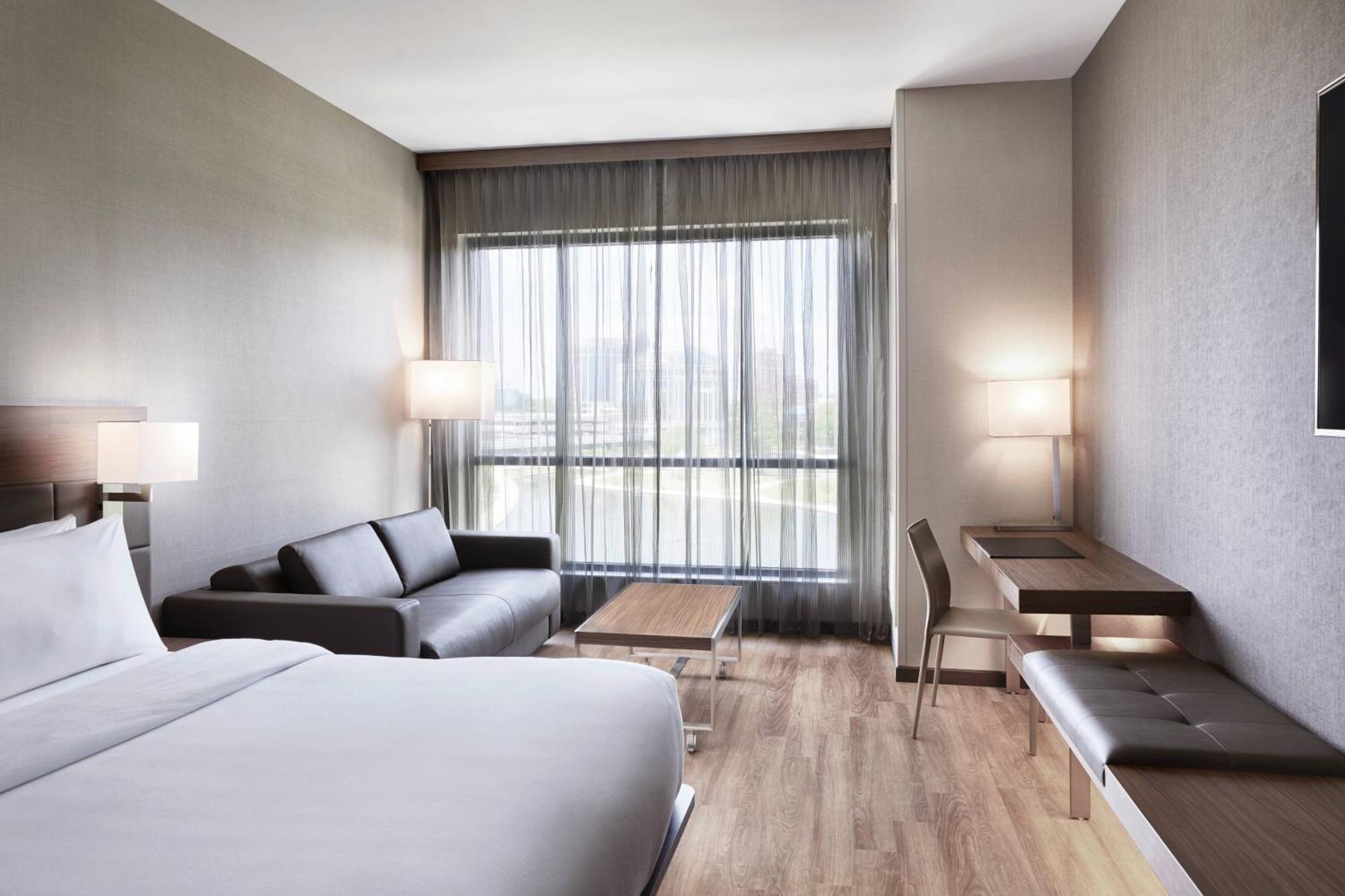 Ac By Marriott Downtown Hotel Huntsville