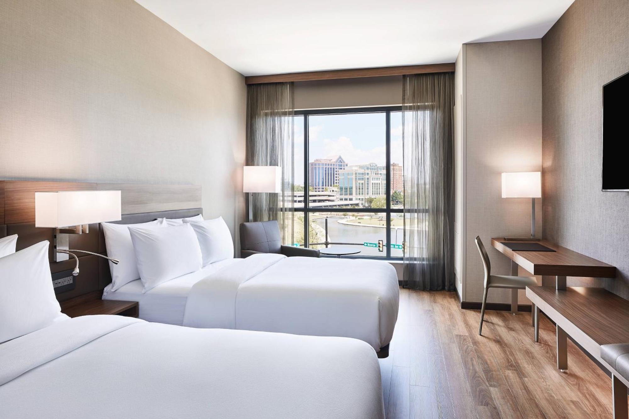 Ac By Marriott Downtown